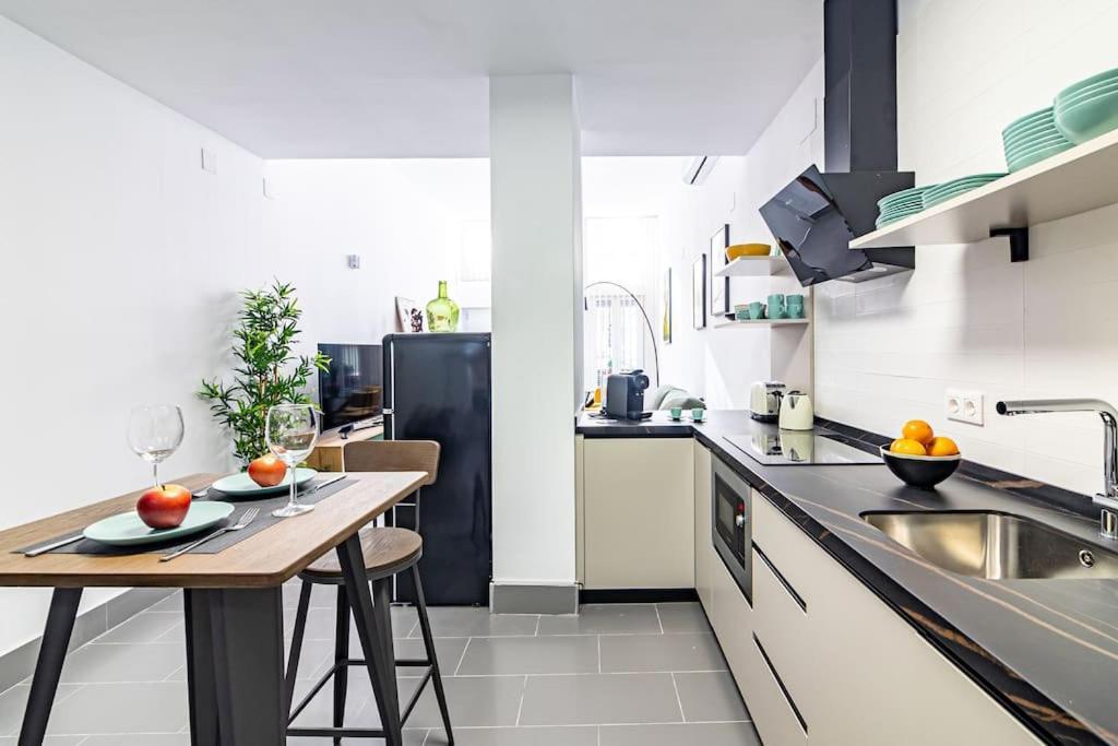 Caramba Freshapartments Малага Экстерьер фото